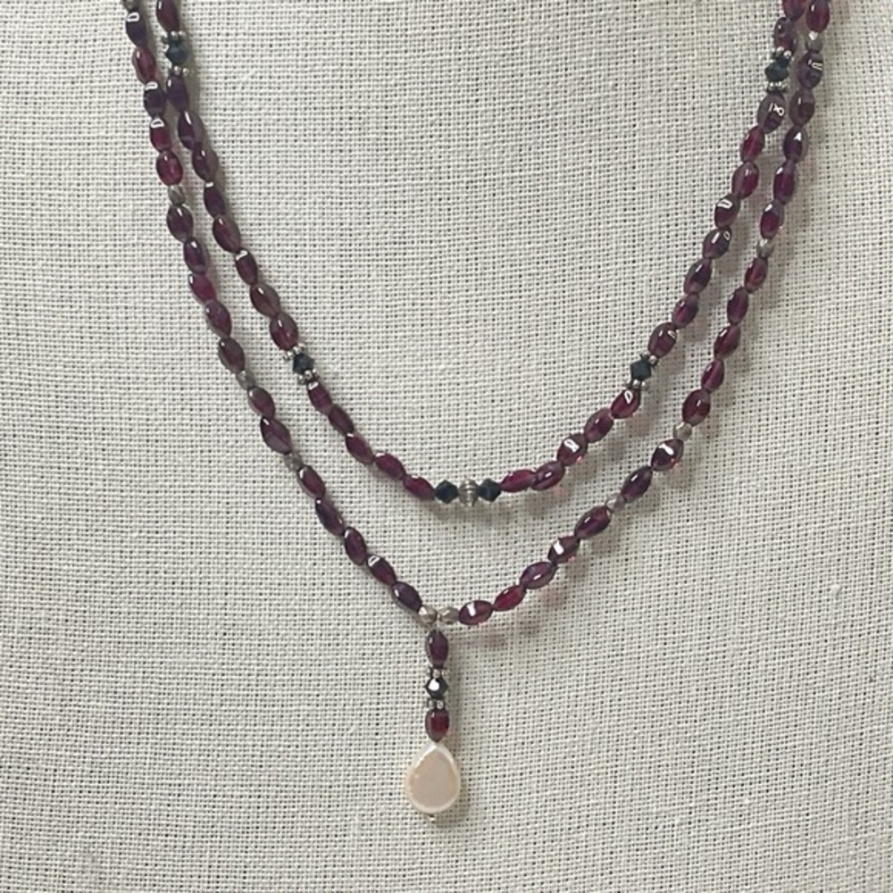 Genuine Garnet Beaded Necklace‎ Double Strand Pearl Pendant Silver Tone 20"